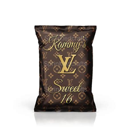 louis vuitton chip bag.